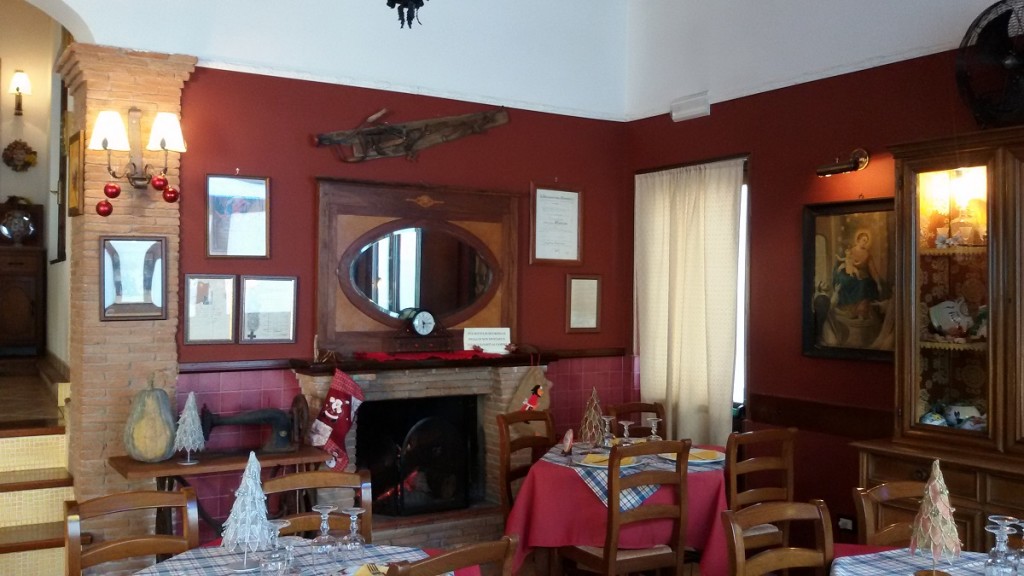 SALA 01 TRATTORIA TRAMONTI