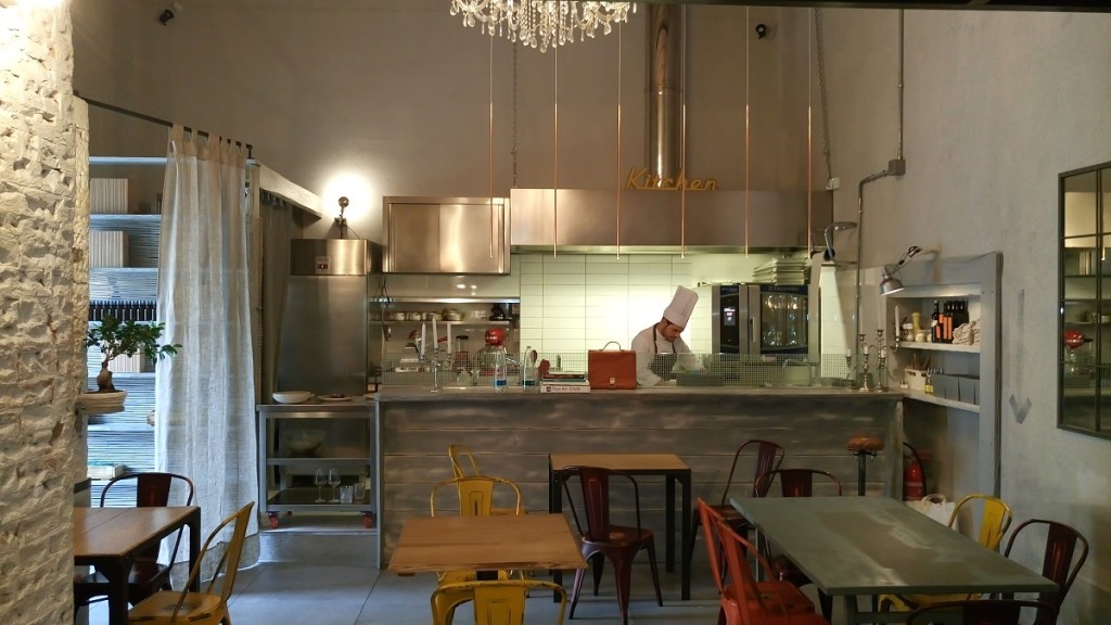 vista-cucina-su-sala-deposit0
